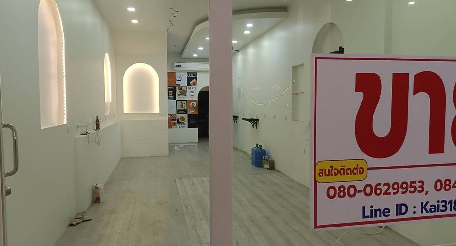 For sale 1 bed retail Space in Mueang Phetchabun, Phetchabun