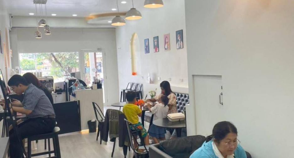 For sale 1 bed retail Space in Mueang Phetchabun, Phetchabun