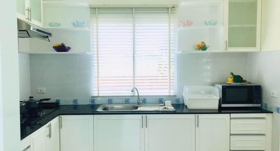 Casa en alquiler de 3 habitaciones en Kathu, Phuket