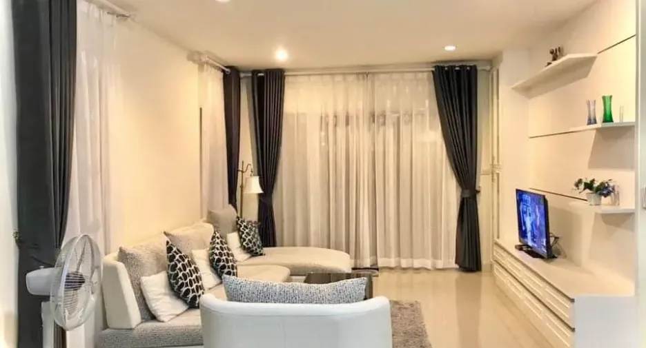 Casa en alquiler de 3 habitaciones en Kathu, Phuket