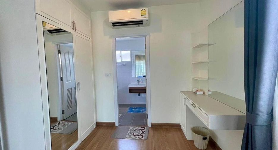 Casa en alquiler de 3 habitaciones en Kathu, Phuket