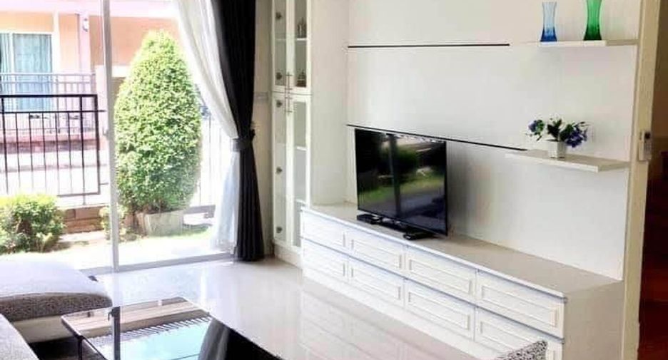 Casa en alquiler de 3 habitaciones en Kathu, Phuket