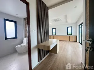 Продажа 4 спальни дом в Пхукет Тощн, Пхукет