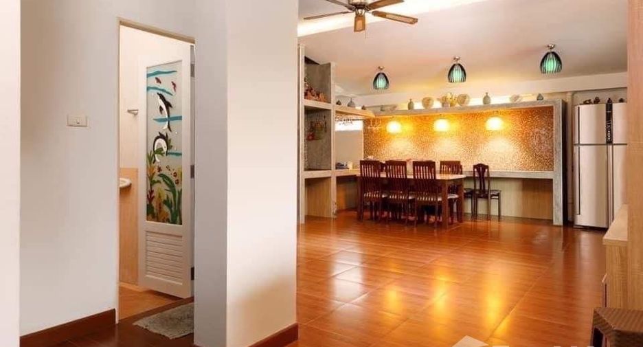 For sale and for rent 4 bedrooms house in Thalang, Phuket