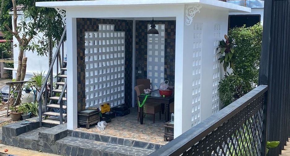 For sale and for rent 4 bedrooms house in Thalang, Phuket