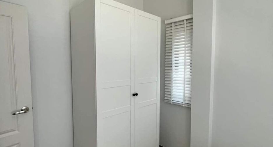 For sale and for rent 3 bedrooms house in Bang Phli, Samut Prakan