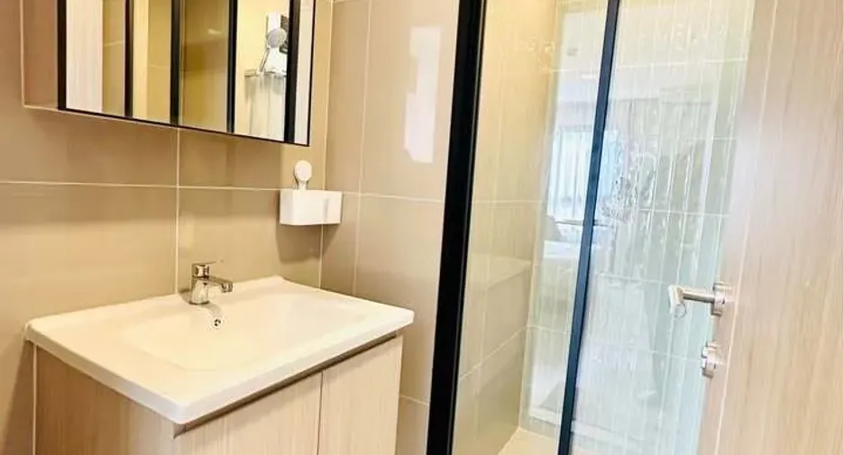 Condo en alquiler de 1 habitaciones en Mueang Phuket, Phuket