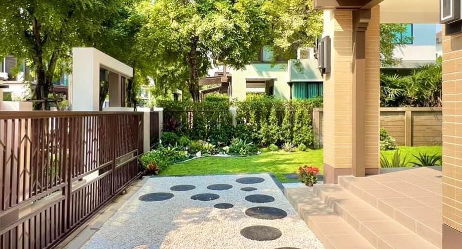 Casa en venta de 3 habitaciones en Bang Khen, Bangkok