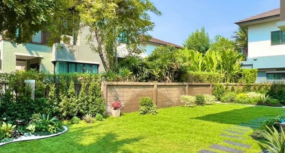 Casa en venta de 3 habitaciones en Bang Khen, Bangkok