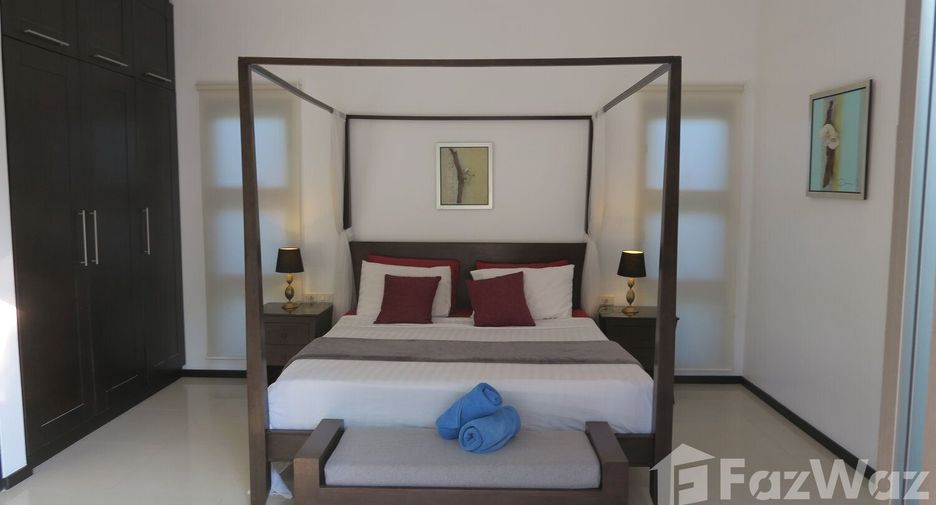 For rent 3 bedrooms villa in Mueang Phuket, Phuket