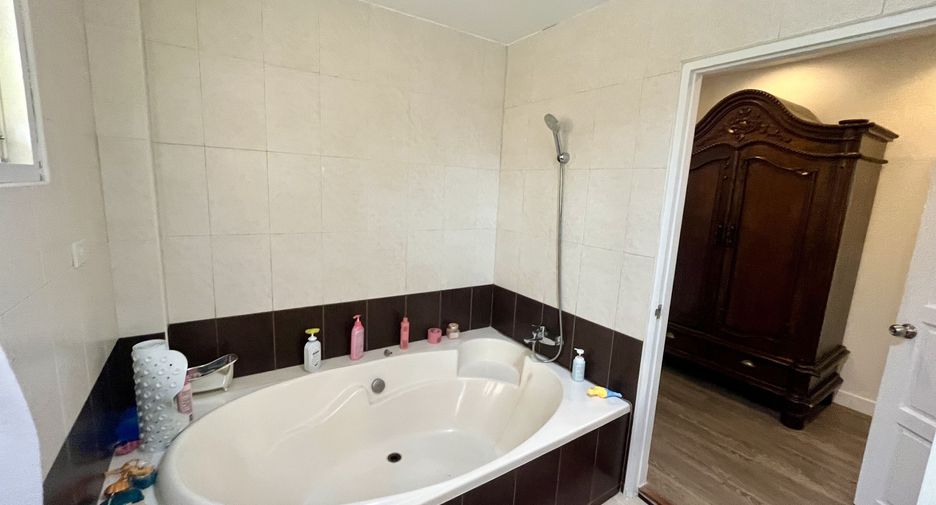 Villa zum Kauf mit 3 Zimmer in Mueang Phuket, Phuket