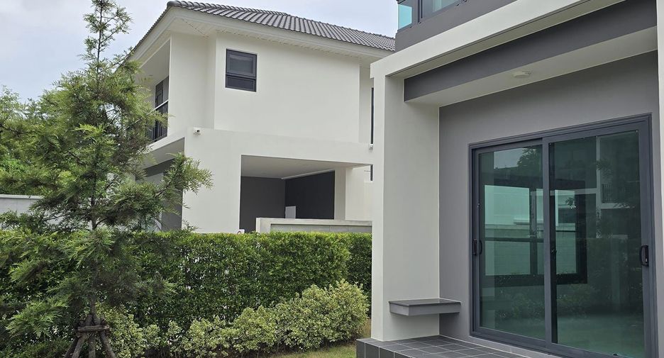 For sale 4 bedrooms house in Mueang Phuket, Phuket