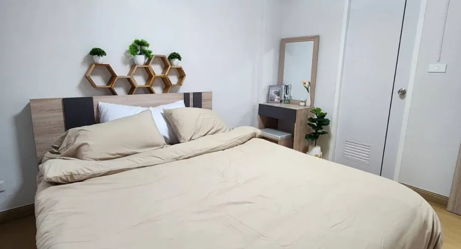 Продажа 1 кровать кондо в Чатучак, Бангкок
