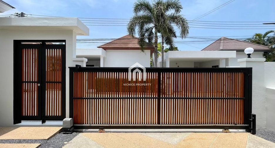 For sale 3 bedrooms house in Mueang Phuket, Phuket
