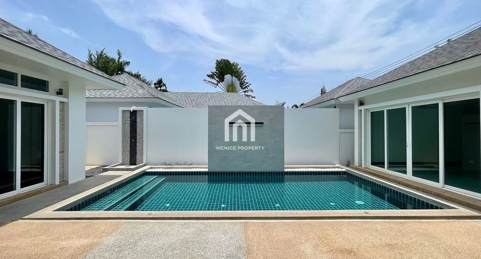 For sale 3 bedrooms house in Mueang Phuket, Phuket