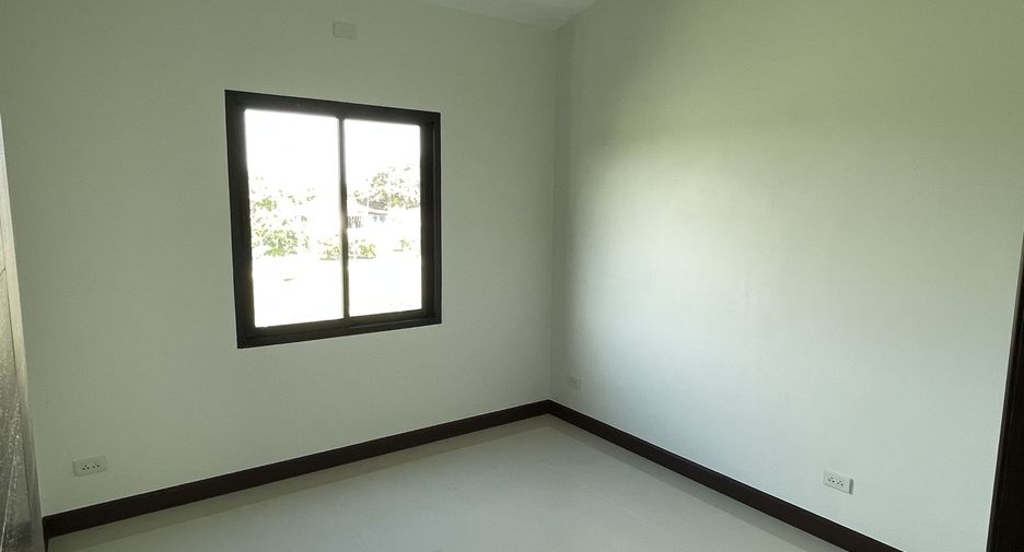 For sale 3 bedrooms house in Mueang Phitsanulok, Phitsanulok