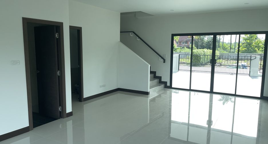 For sale 3 bedrooms house in Mueang Phitsanulok, Phitsanulok