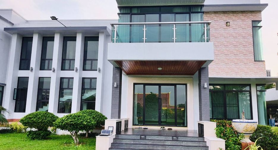 For sale 6 bedrooms house in Mueang Phitsanulok, Phitsanulok