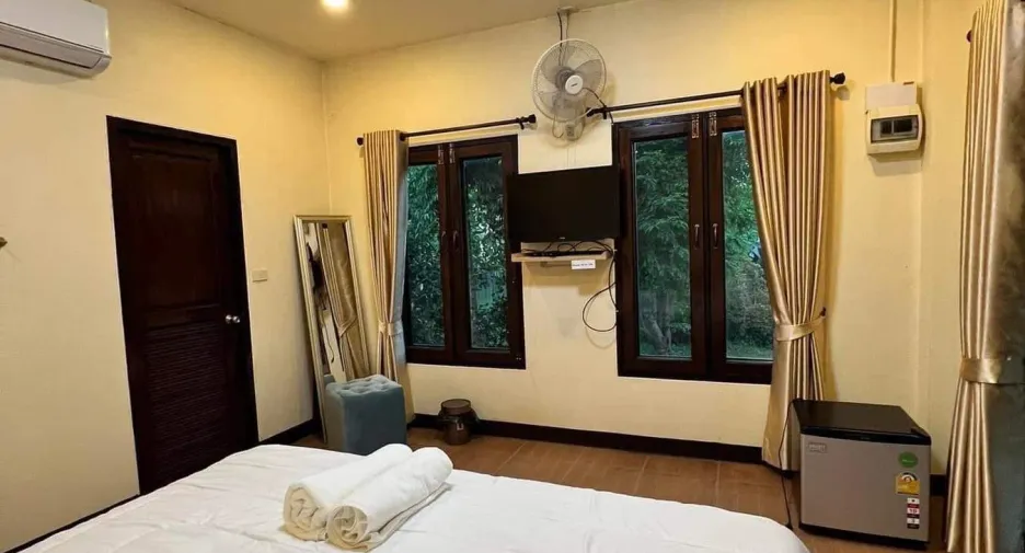 For sale 4 bedrooms hotel in Pai, Mae Hong Son