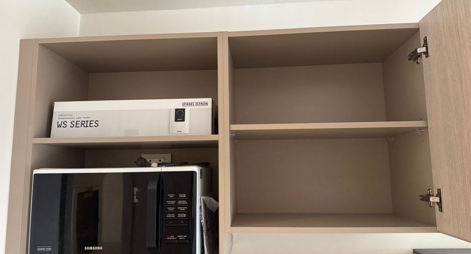 For rent studio condo in Khlong Luang, Pathum Thani