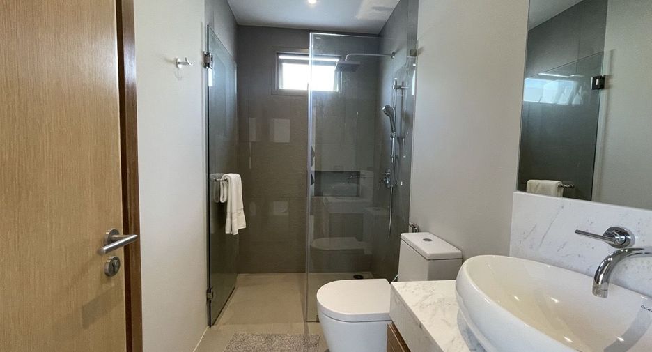 For rent 3 bedrooms villa in Thalang, Phuket