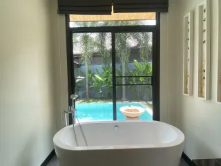 For rent 3 bedrooms villa in Mueang Phuket, Phuket