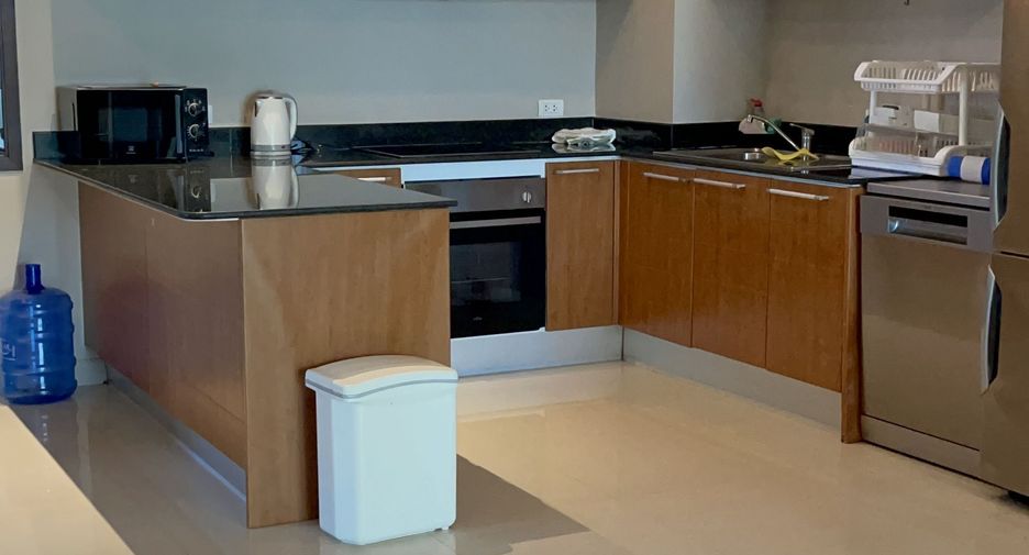 For rent 2 bedrooms condo in Kathu, Phuket