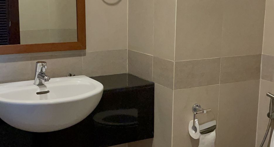 For rent 2 bedrooms condo in Kathu, Phuket
