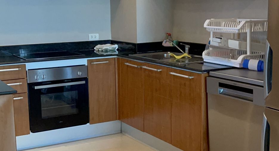 For rent 2 bedrooms condo in Kathu, Phuket