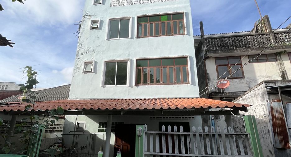 出售 和 出租 11 卧室 商业空间 在 Mueang Rayong, Rayong