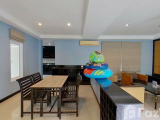 À louer 4 chambres villa à Thalang, Phuket