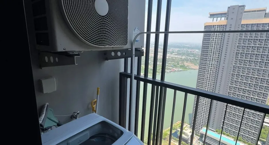 For rent studio condo in Mueang Nonthaburi, Nonthaburi