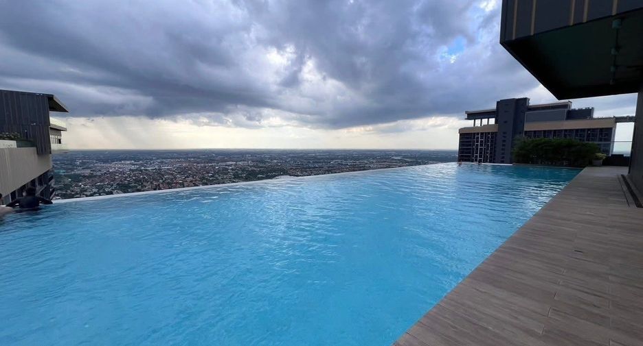 For rent studio condo in Mueang Nonthaburi, Nonthaburi