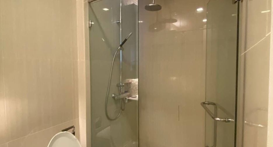 À vendre et à louer 1 chambre condo à Watthana, Bangkok