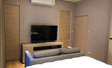 À vendre et à louer studio condo à Khlong Toei, Bangkok