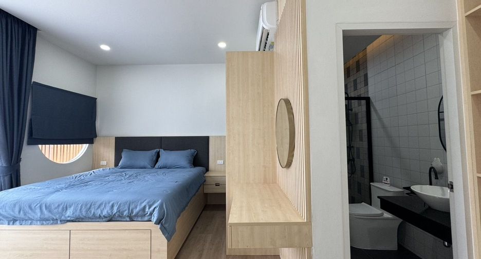 Reihenhaus zur Miete mit 2 Zimmer in Mueang Phuket, Phuket