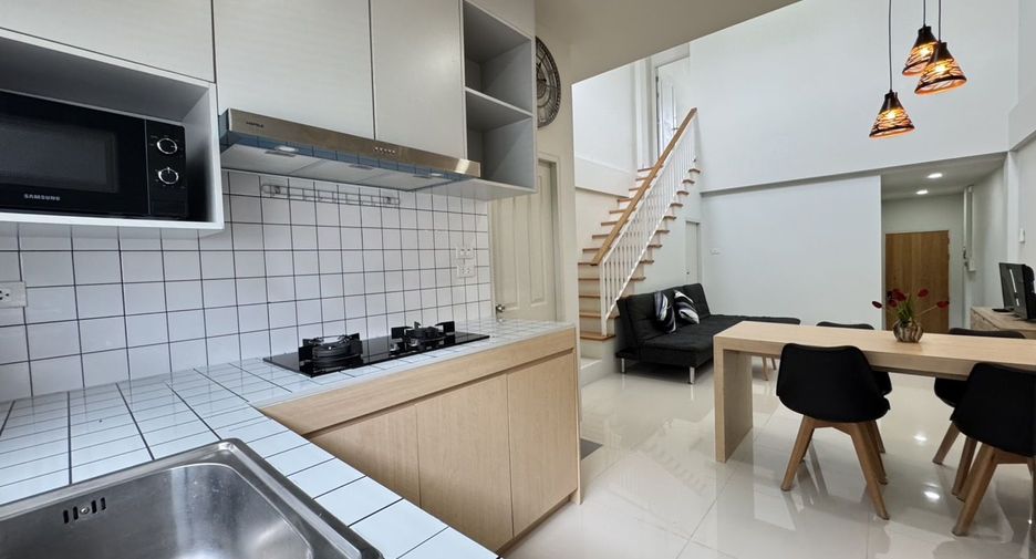 Reihenhaus zur Miete mit 2 Zimmer in Mueang Phuket, Phuket