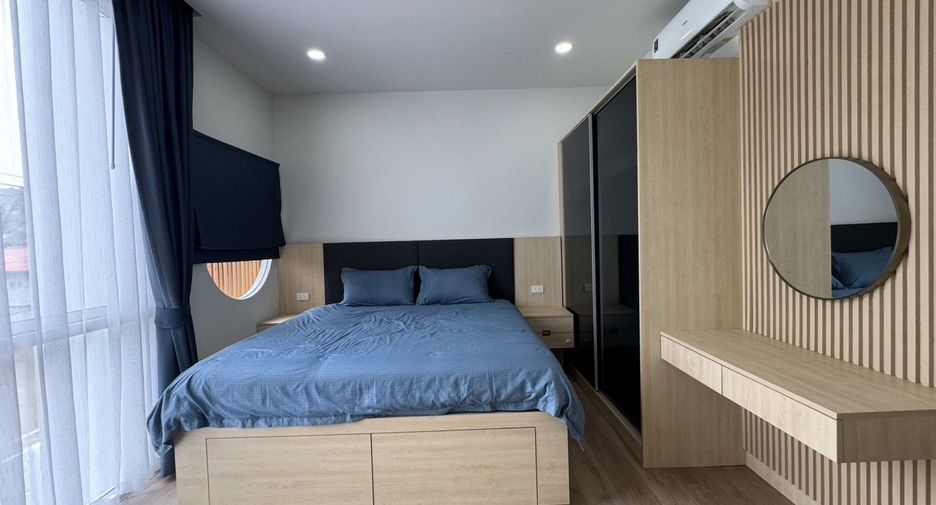 Reihenhaus zur Miete mit 2 Zimmer in Mueang Phuket, Phuket