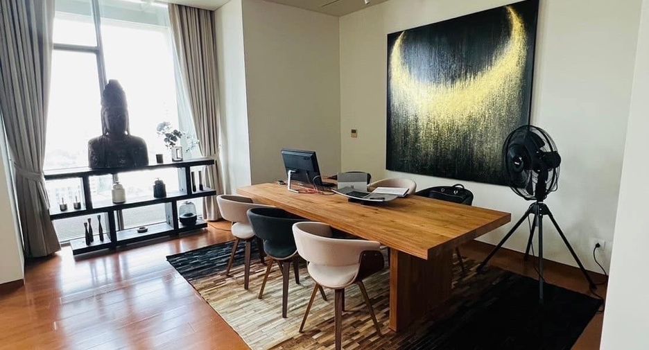 For sale 1 bed condo in Sathon, Bangkok