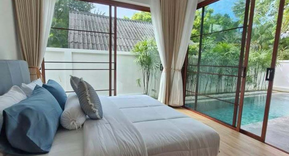 For rent 3 bedrooms villa in Mueang Phuket, Phuket