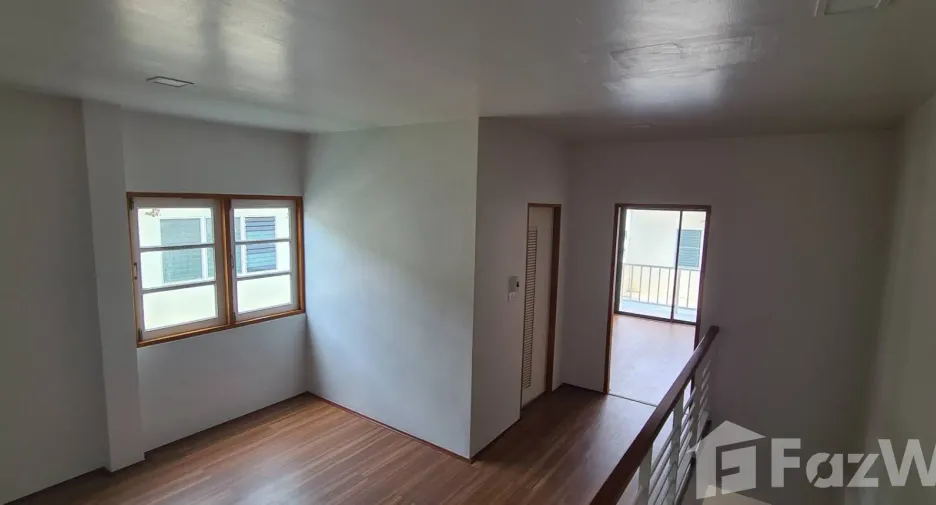 For sale 2 bedrooms townhouse in Mueang Nakhon Ratchasima, Nakhon Ratchasima