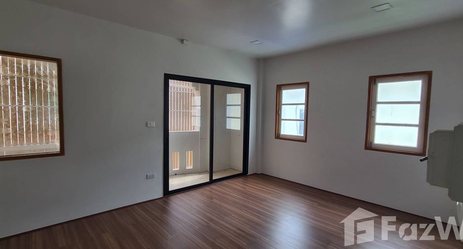 For sale 2 bedrooms townhouse in Mueang Nakhon Ratchasima, Nakhon Ratchasima