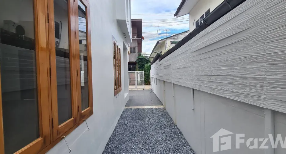 For sale 2 bedrooms townhouse in Mueang Nakhon Ratchasima, Nakhon Ratchasima