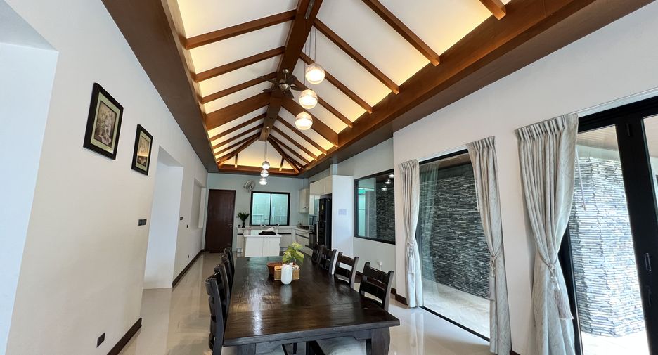 For sale 3 bedrooms villa in Thalang, Phuket