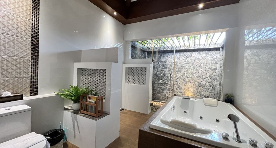 For sale 3 bedrooms villa in Thalang, Phuket