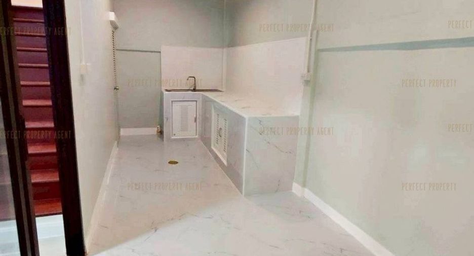 For sale 3 bedrooms townhouse in Bang Bua Thong, Nonthaburi
