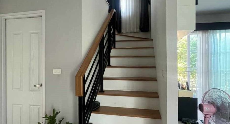 Haus zum Kauf mit 4 Zimmer in Prawet, Bangkok