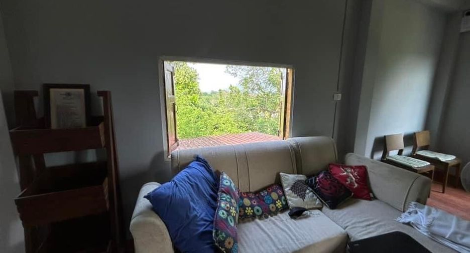 Casa en venta de 4 habitaciones en Phatthana Nikhom, Lopburi