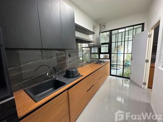 For sale 3 bedrooms house in Bang Sao Thong, Samut Prakan