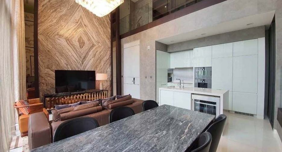 Condo en venta de 2 habitaciones en Khlong Toei, Bangkok